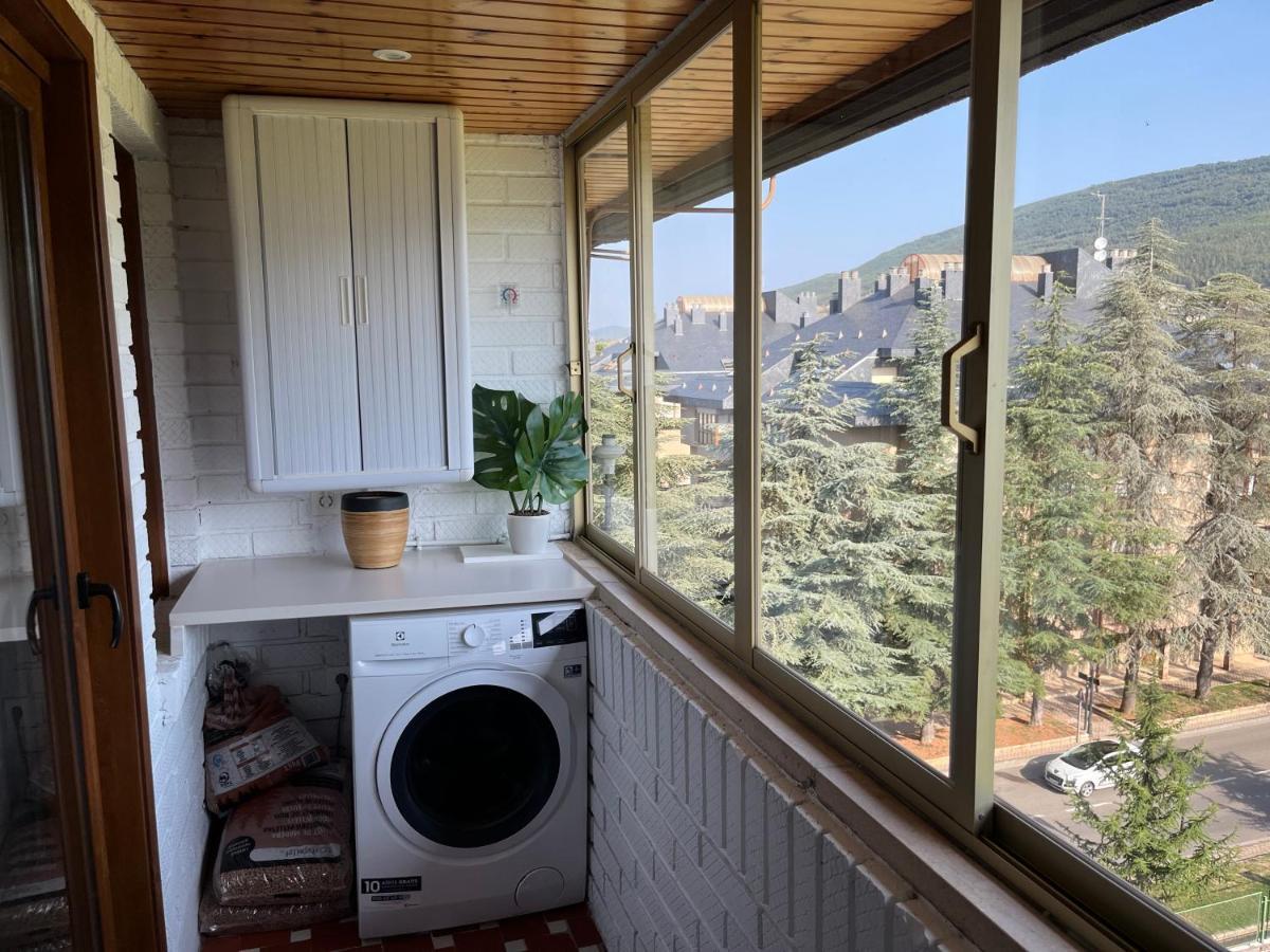 Appartement San Bernardo De Lujo Con Ascensor, Wifi Y Vistas A Collarada *